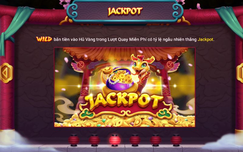 Người chơi mở kho báu trong game Ất Tỵ Phú Quý